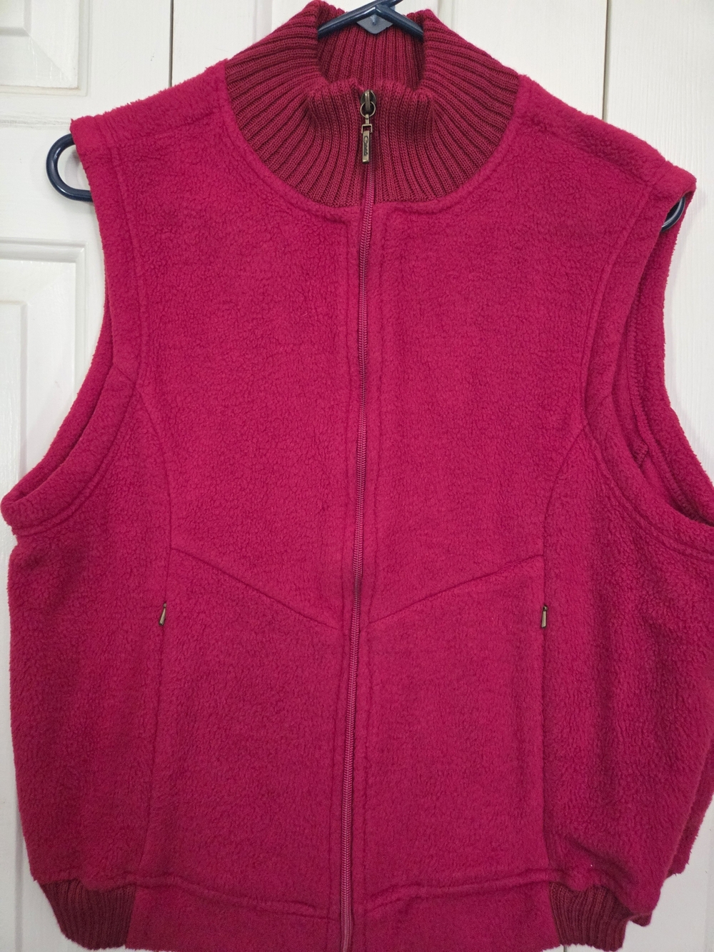 Catalina Hot Pink Full-Zip Fleece Vest